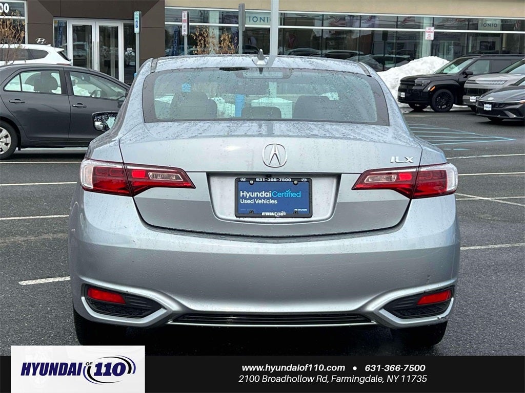 2018 Acura ILX Base