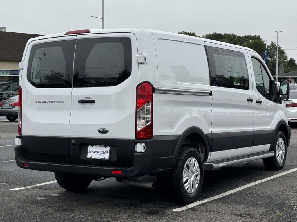 2025 Ford Transit-250 Base
