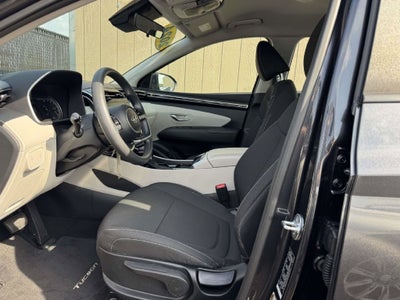 2024 Hyundai TUCSON SE