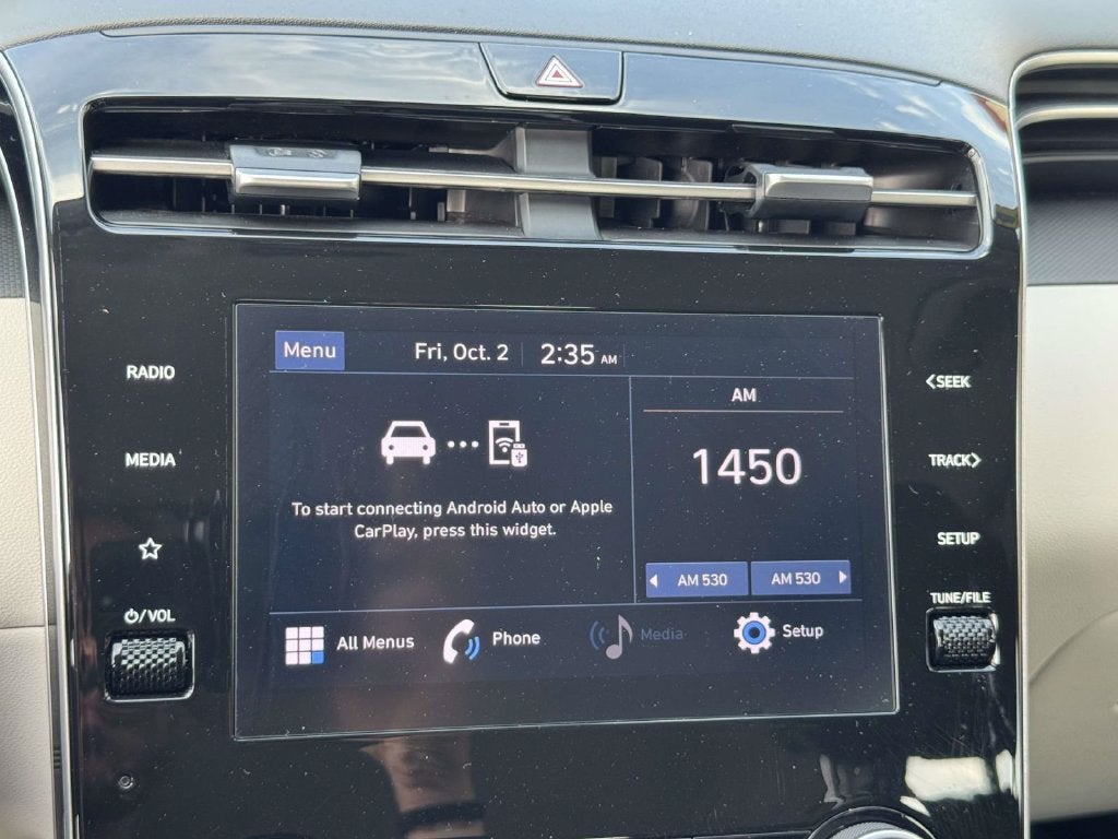 2024 Hyundai TUCSON SE