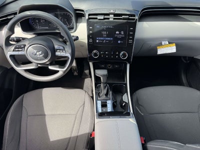 2024 Hyundai TUCSON SE