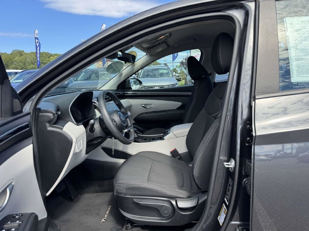 2024 Hyundai TUCSON SE
