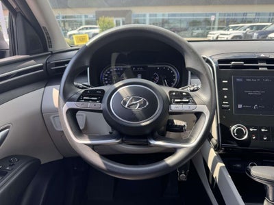 2024 Hyundai TUCSON SE