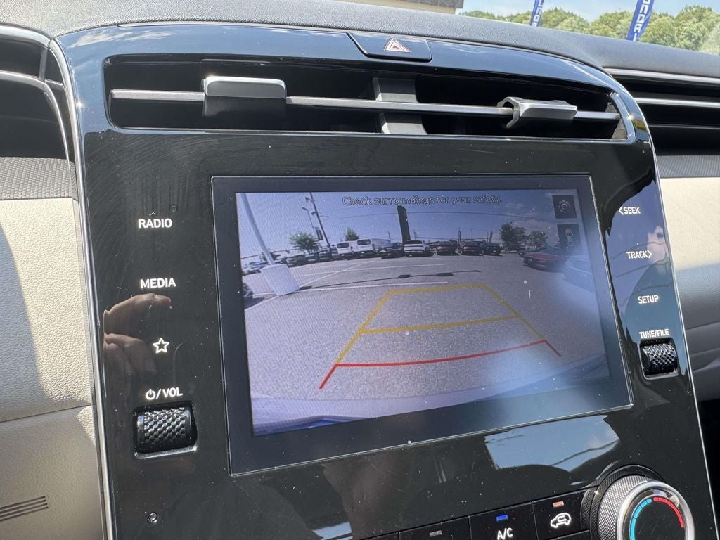 2024 Hyundai TUCSON SE