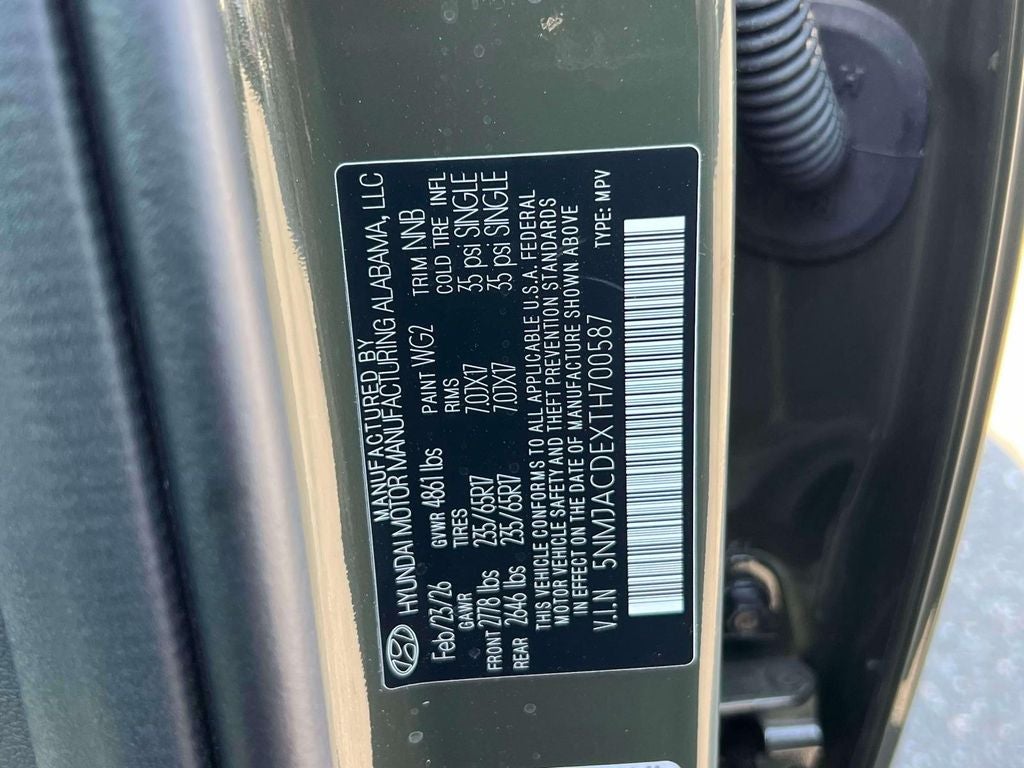 2026 Hyundai TUCSON SE