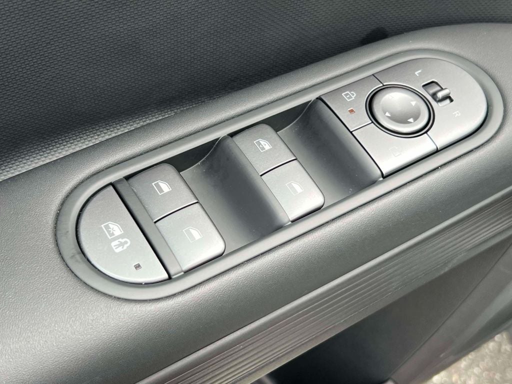 2025 Hyundai IONIQ 5 SE
