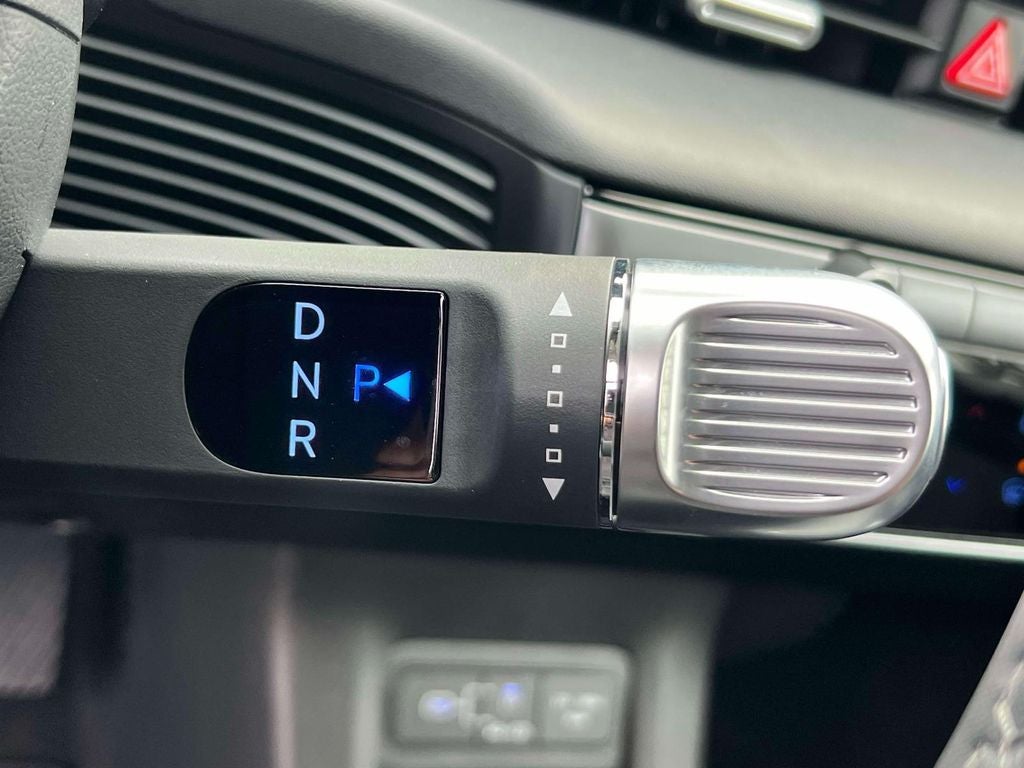 2025 Hyundai IONIQ 5 SE