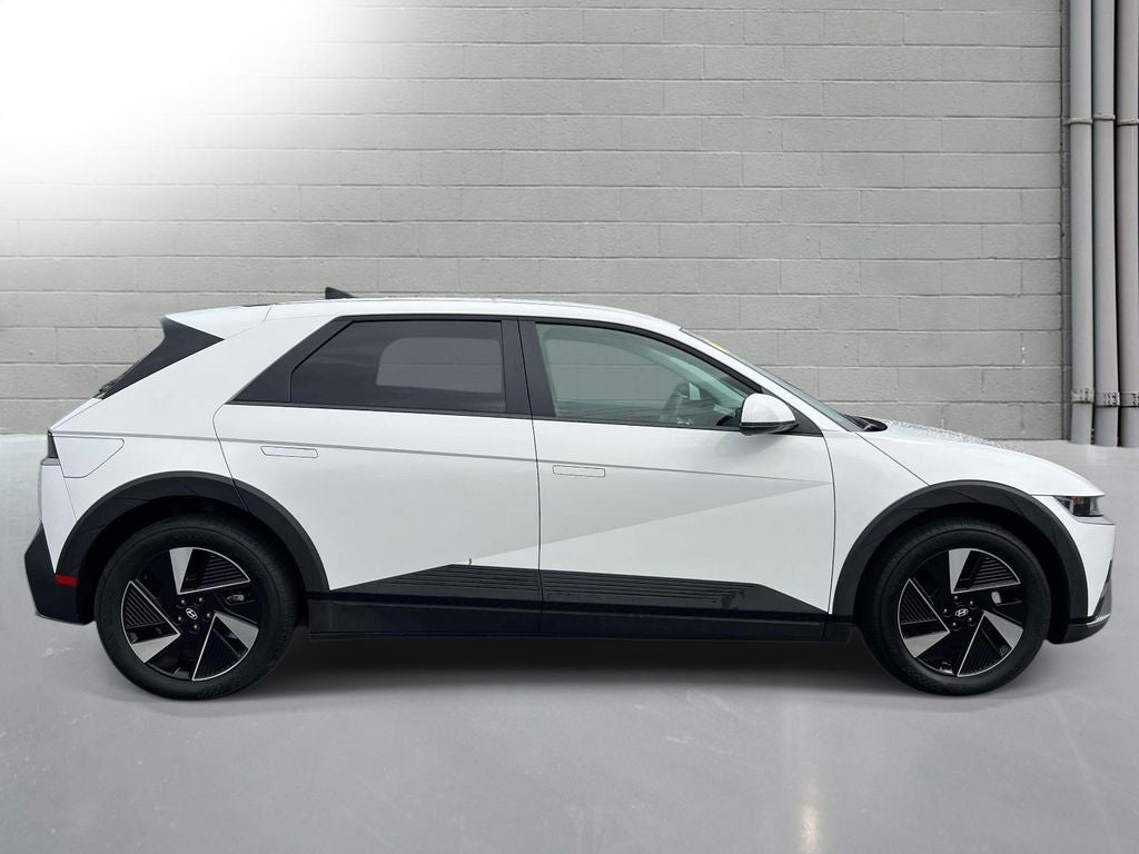 2025 Hyundai IONIQ 5 SE