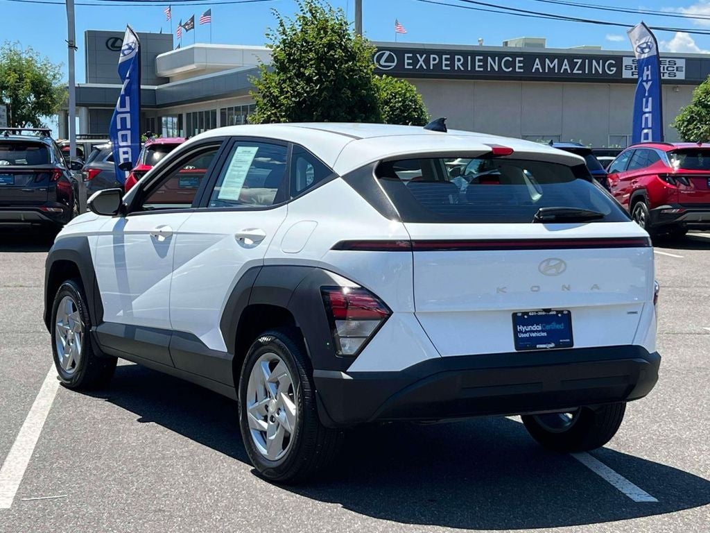 2026 Hyundai KONA SE