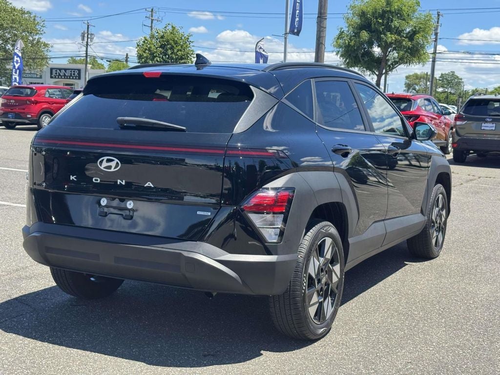 2024 Hyundai KONA SEL
