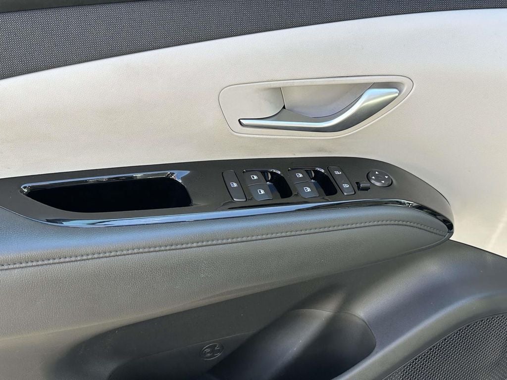 2023 Hyundai TUCSON HYBRID Limited