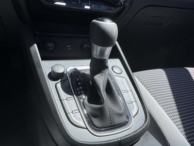 2023 Hyundai KONA SE