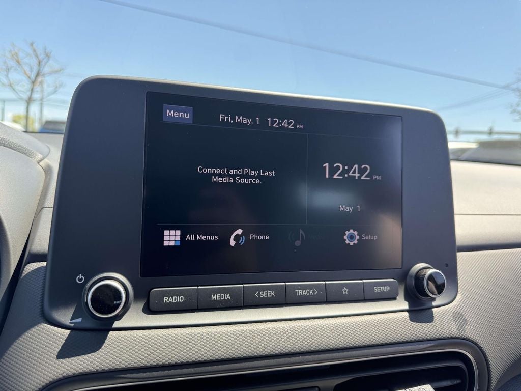 2023 Hyundai KONA SE