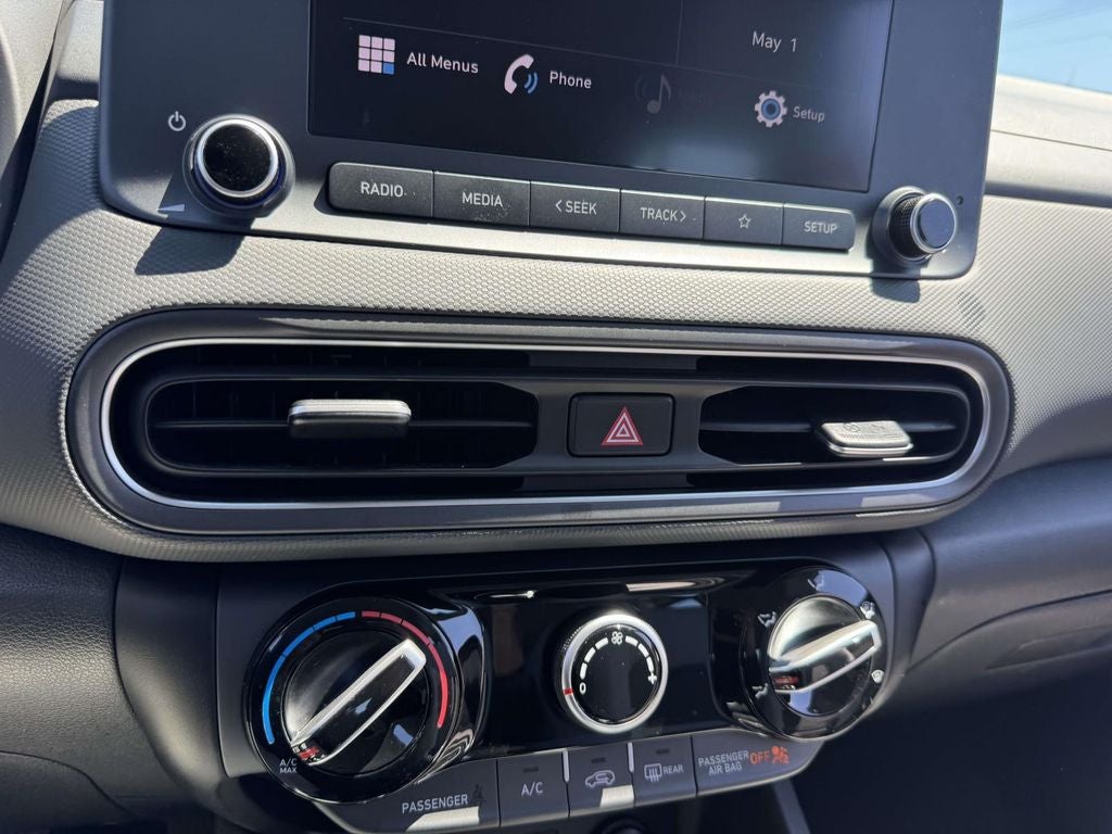 2023 Hyundai KONA SE