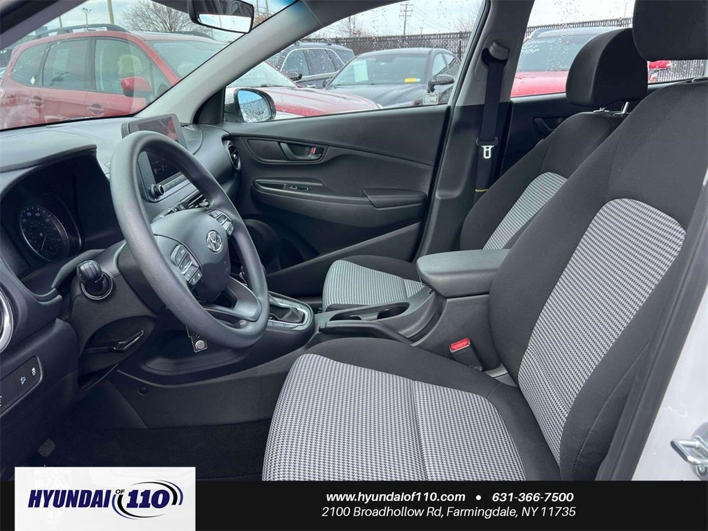 2023 Hyundai KONA SE