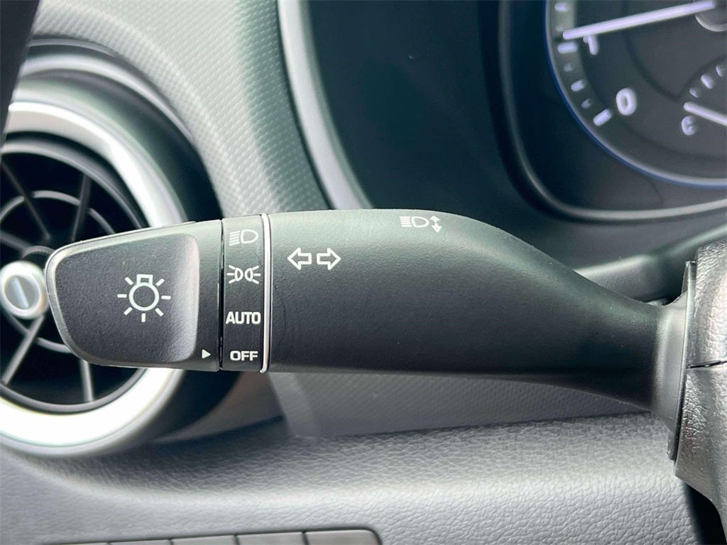 2023 Hyundai KONA SE