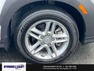 2023 Hyundai KONA SE