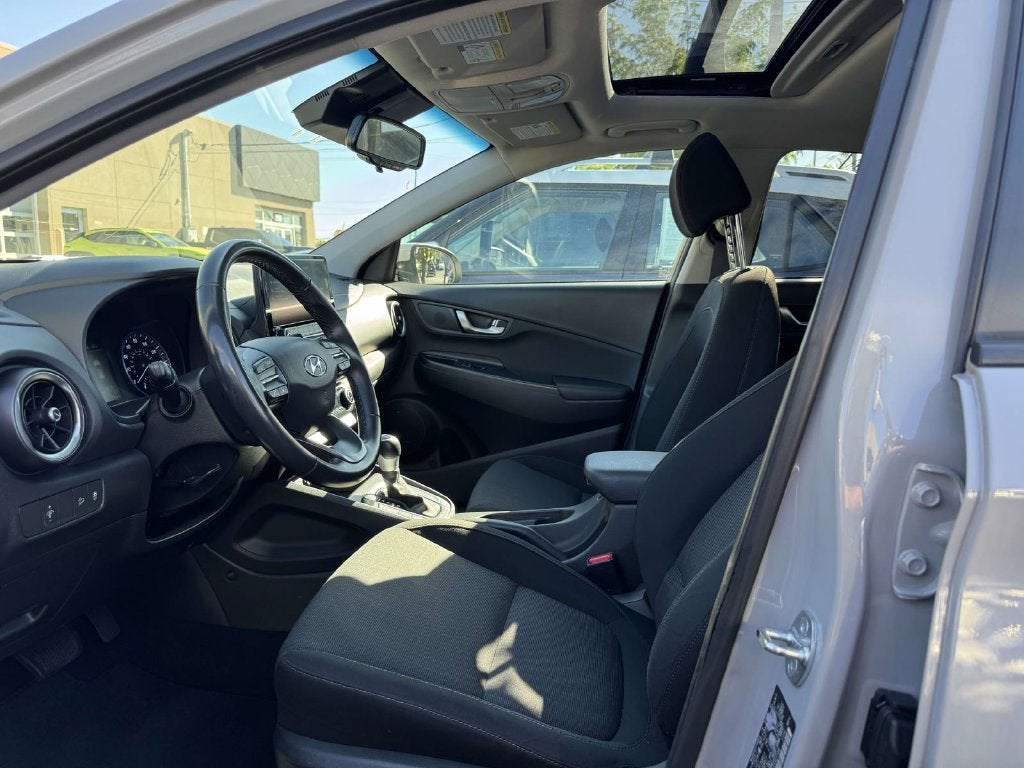 2023 Hyundai KONA SEL
