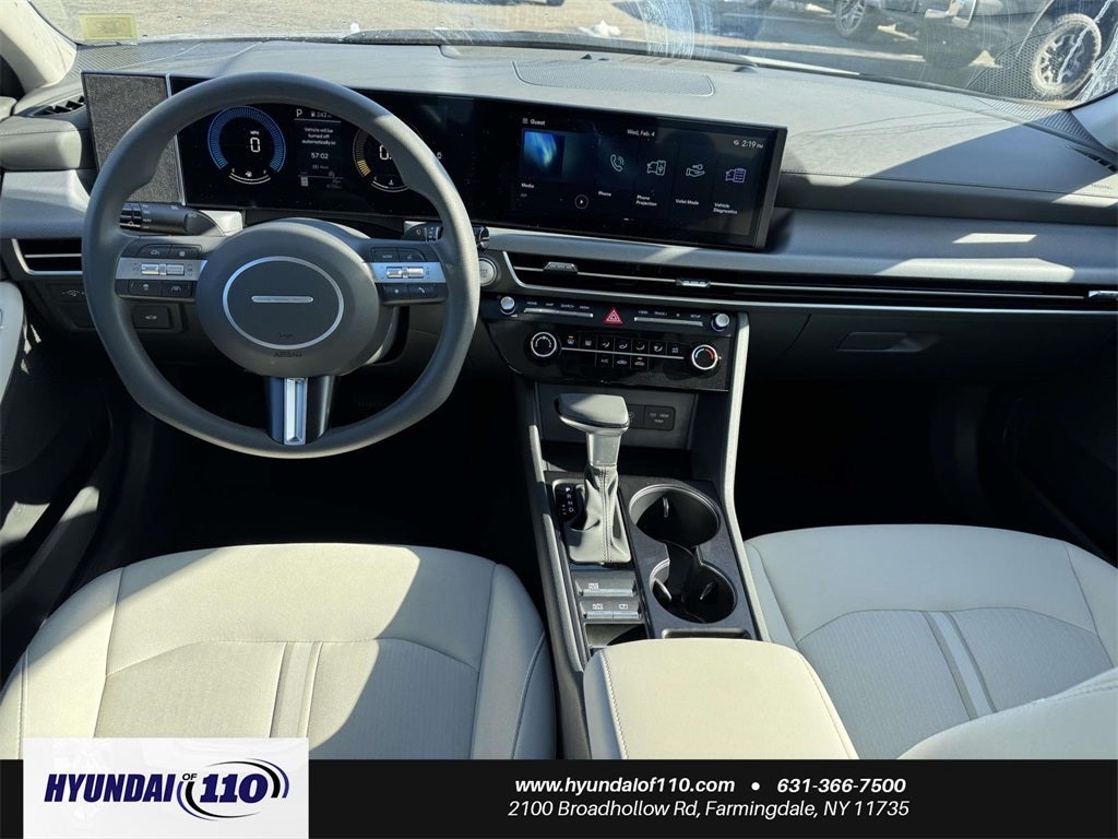 2025 Hyundai SONATA SE