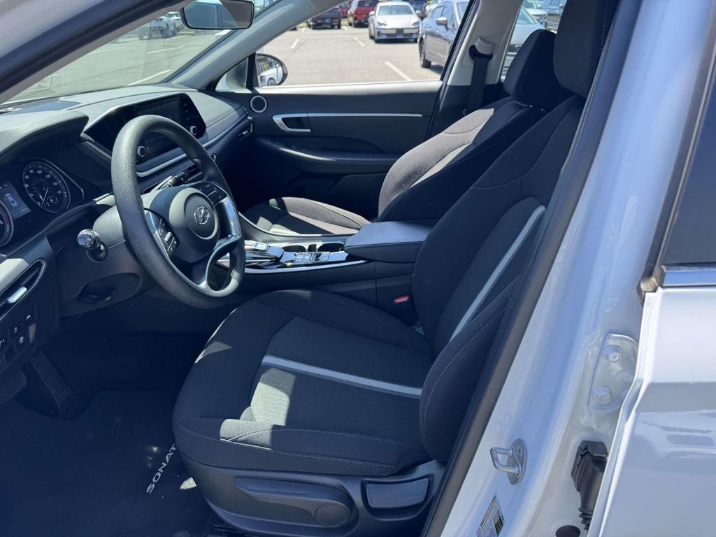 2023 Hyundai SONATA SE