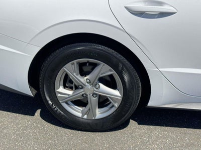 2023 Hyundai SONATA SE