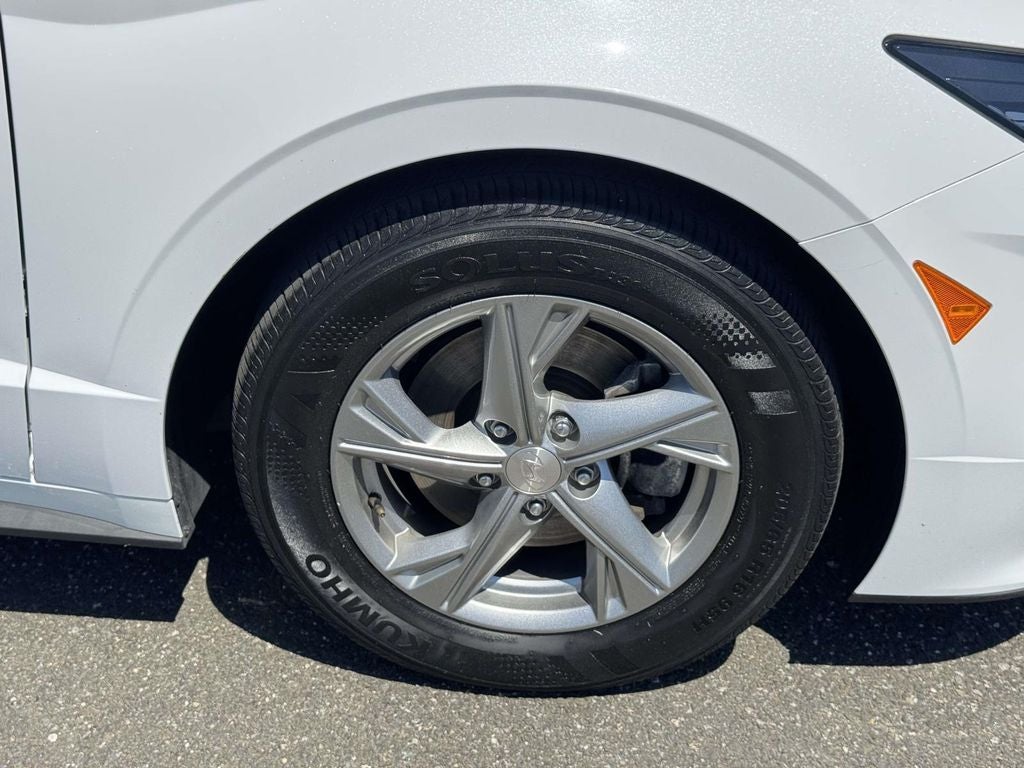 2023 Hyundai SONATA SE