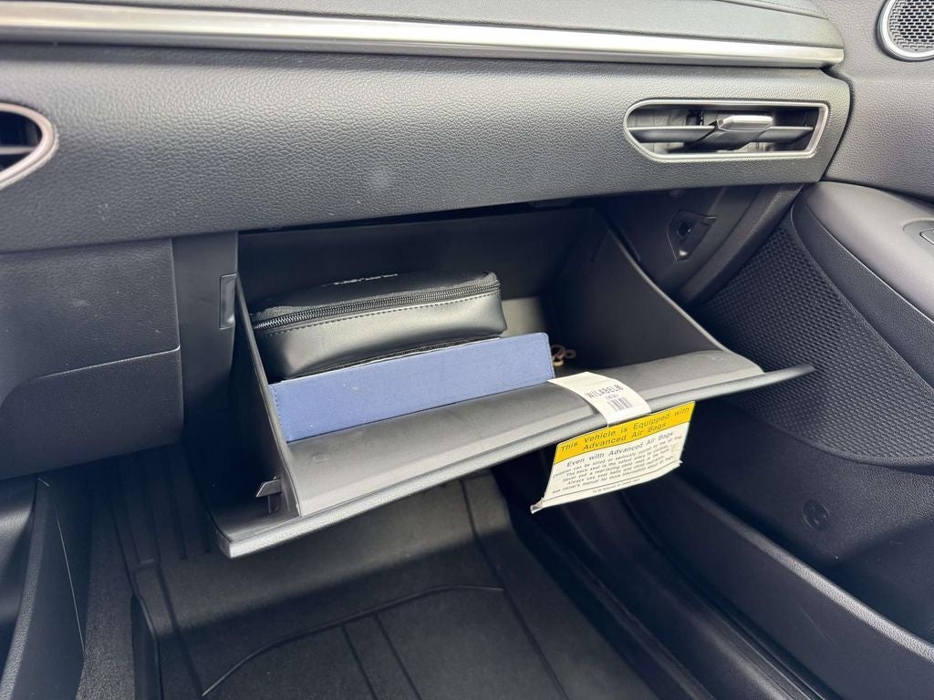 2023 Hyundai SONATA SE