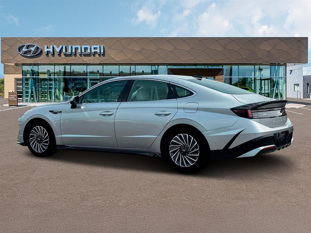 2025 Hyundai SONATA HYBRID SEL