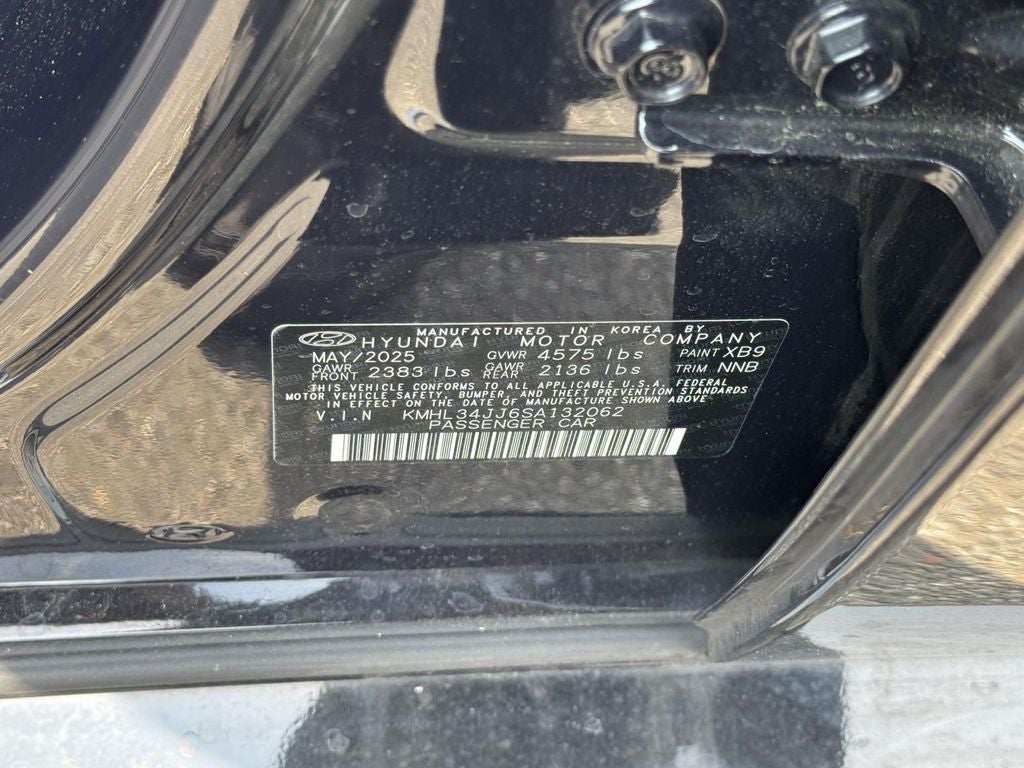 2025 Hyundai SONATA HYBRID SEL