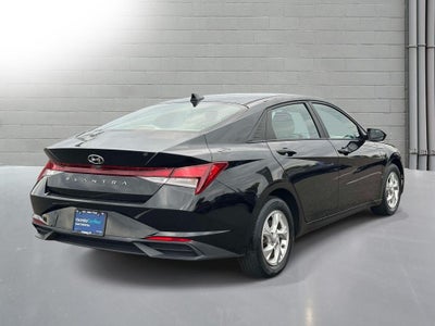 2023 Hyundai ELANTRA SE