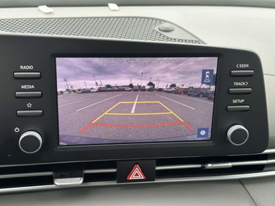2023 Hyundai ELANTRA SE