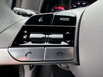 2023 Hyundai ELANTRA SE