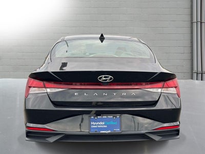 2023 Hyundai ELANTRA SE