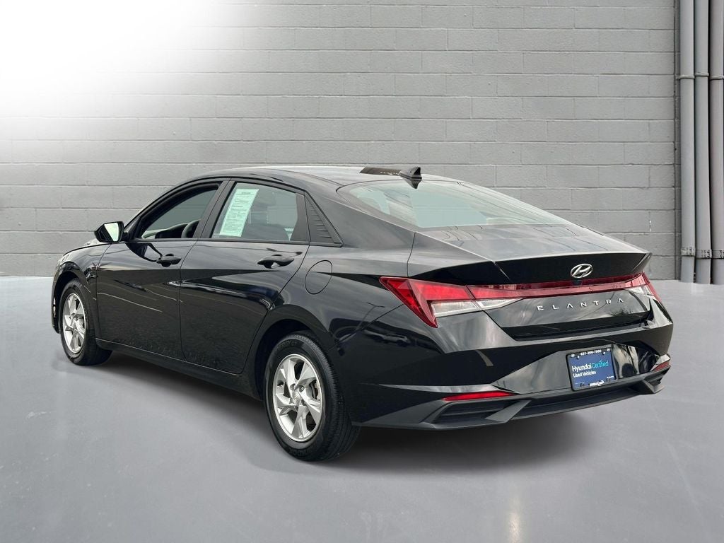 2023 Hyundai ELANTRA SE