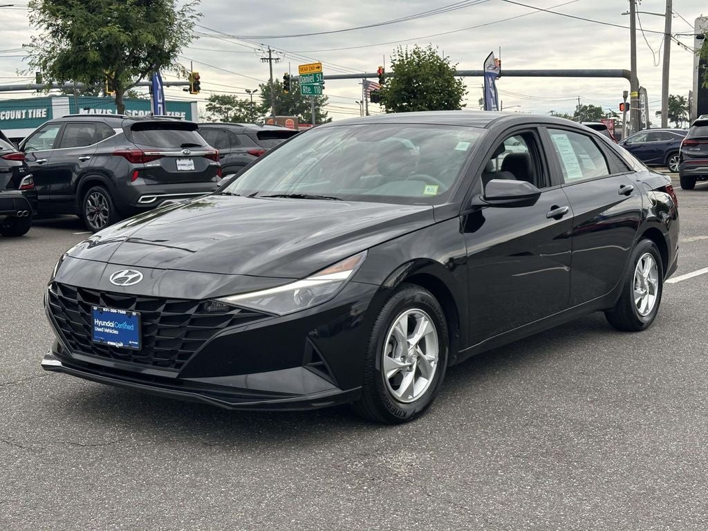 2023 Hyundai ELANTRA SE