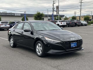 2023 Hyundai ELANTRA SE