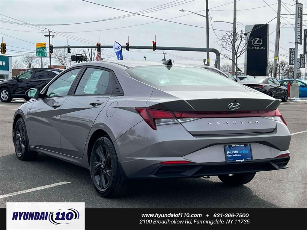 2023 Hyundai ELANTRA SEL