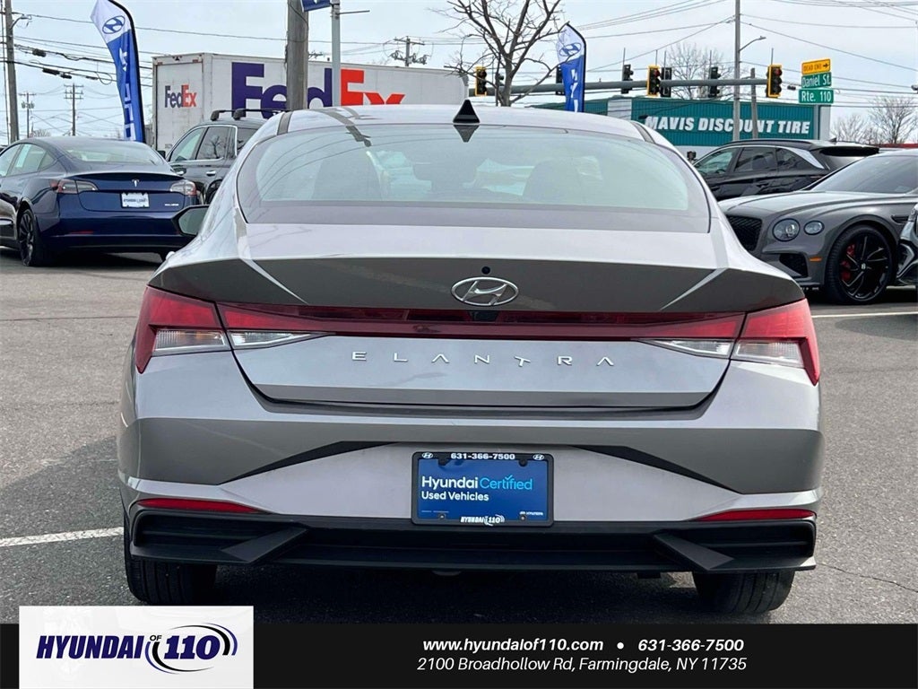 2023 Hyundai ELANTRA SEL