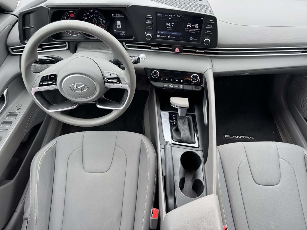 2023 Hyundai ELANTRA SEL