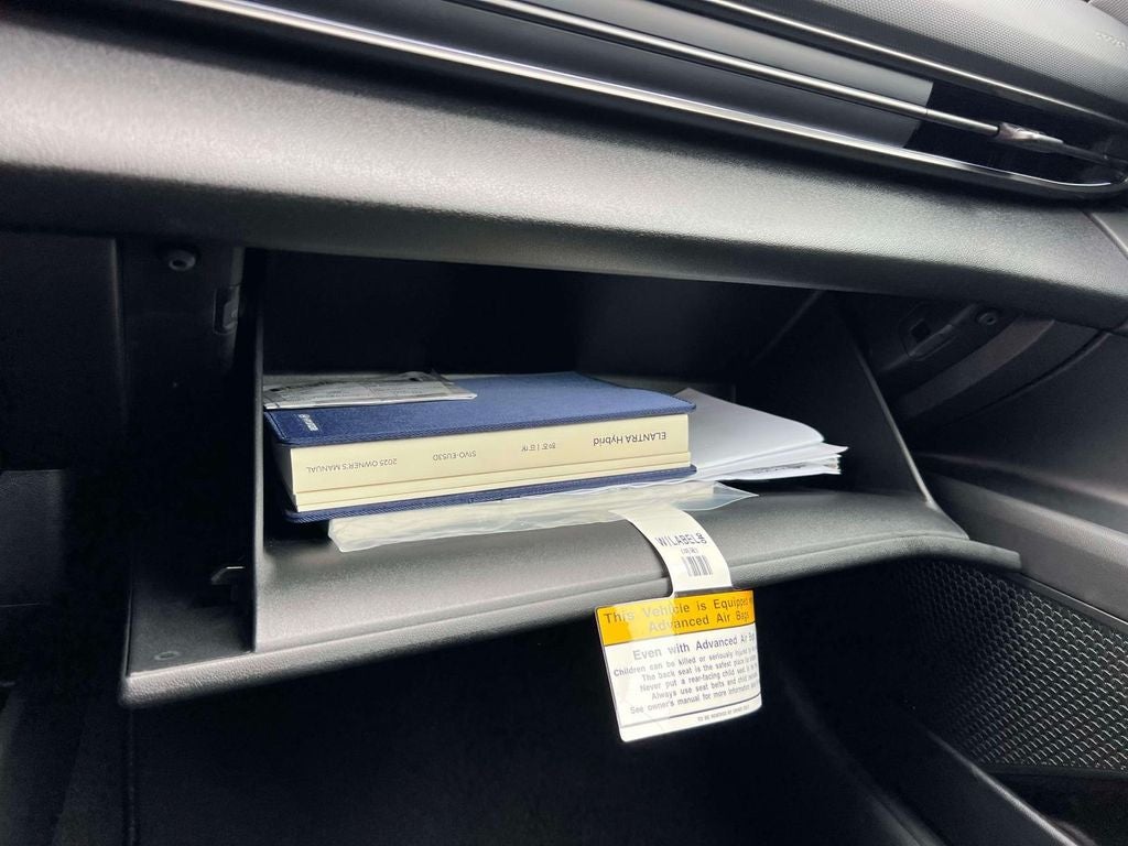 2025 Hyundai ELANTRA HYBRID SEL Sport