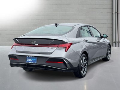 2025 Hyundai ELANTRA HYBRID SEL Sport