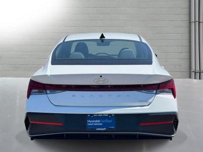 2025 Hyundai ELANTRA Limited
