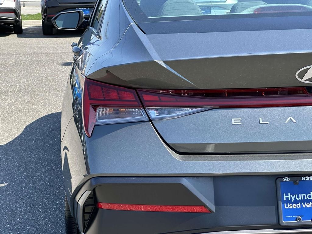 2025 Hyundai ELANTRA SEL Convenience