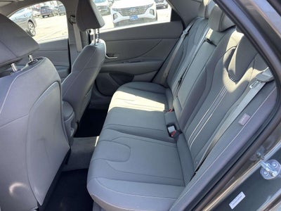 2025 Hyundai ELANTRA SEL Convenience