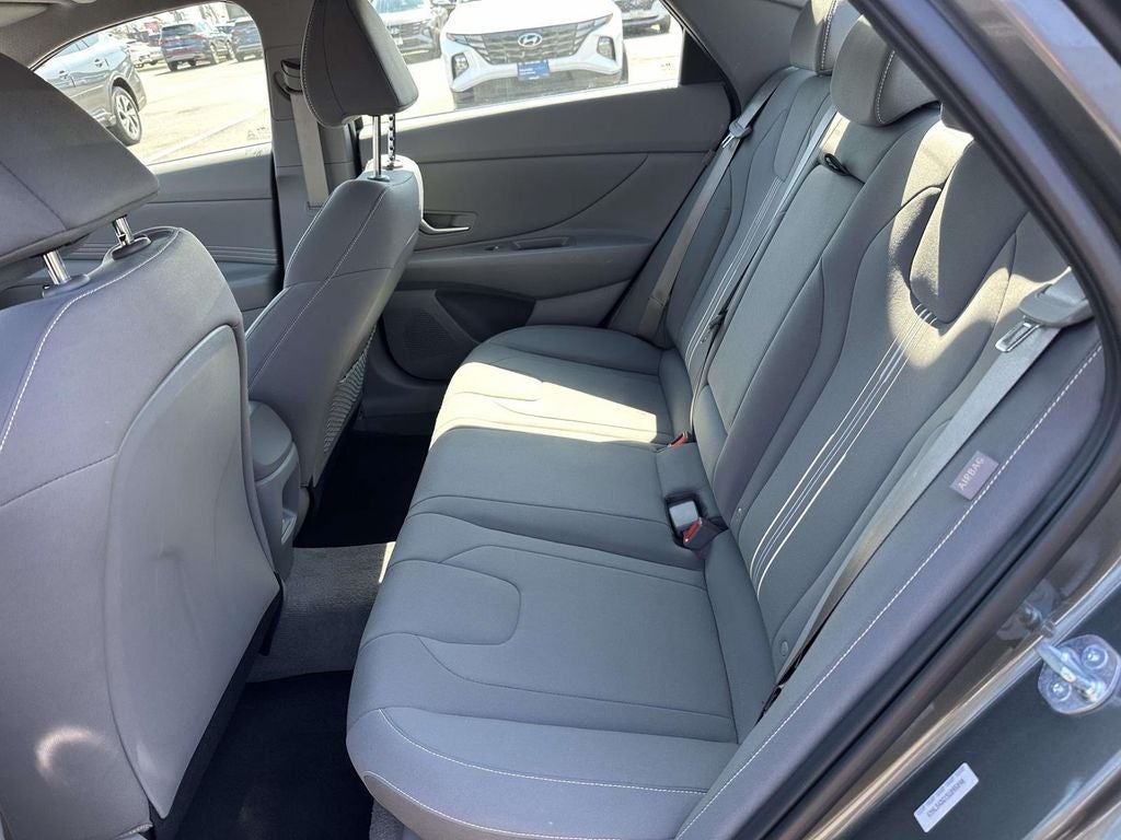 2025 Hyundai ELANTRA SEL Convenience