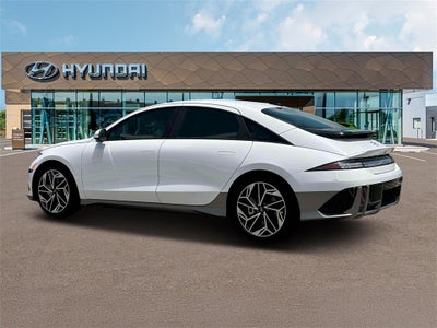 2025 Hyundai IONIQ 6 SEL