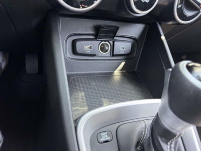 2023 Hyundai VENUE SE