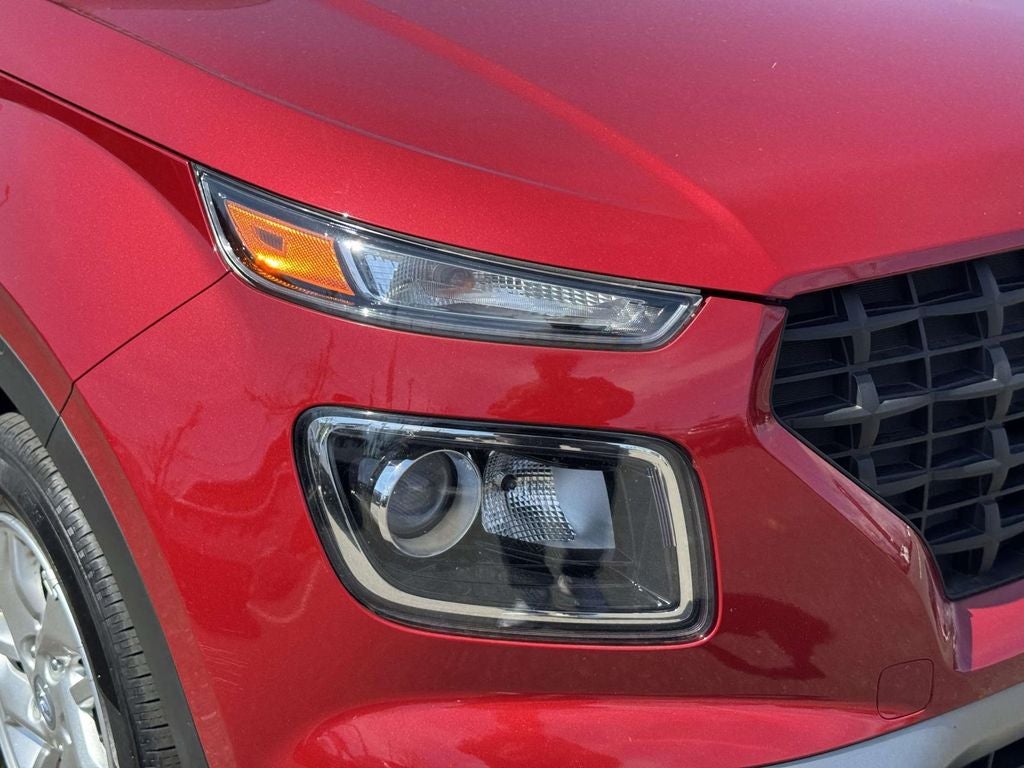 2023 Hyundai VENUE SE
