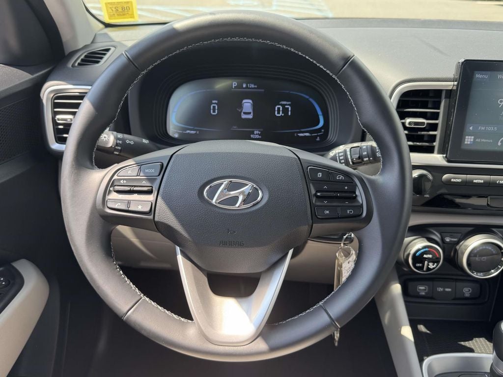 2023 Hyundai VENUE SEL