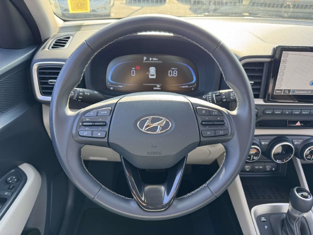 2024 Hyundai VENUE Limited